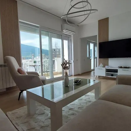 Mina Modern & Cozy Apartment Main City Square Gtc Skopje Exterior photo
