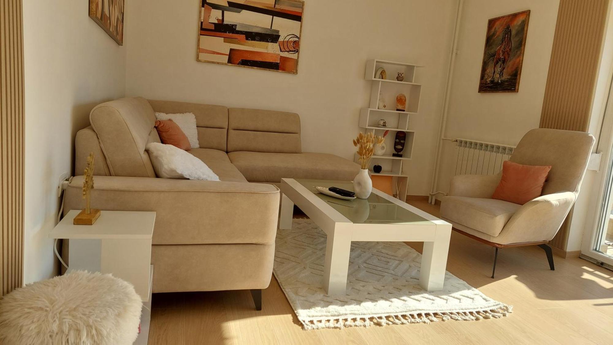 Apartment Mina Modern & Cozy Main Square Gtc Skopje